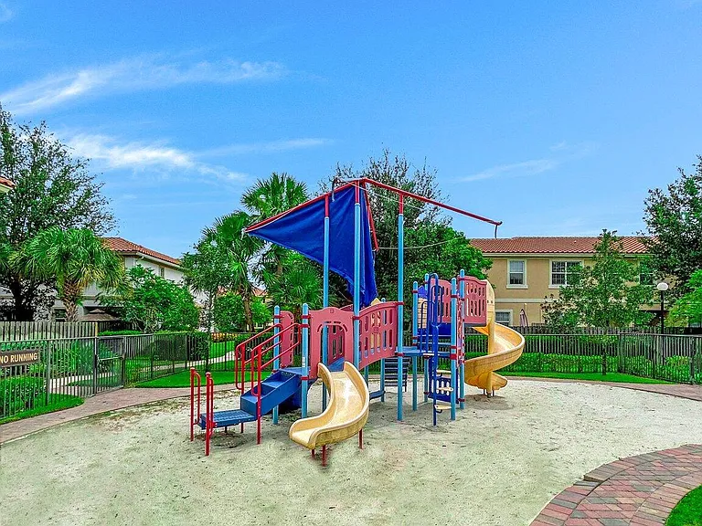 5271 Ashley River Rd — Photo 30