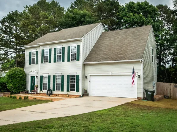 135 Bathurst Ln, Simpsonville, SC 29681