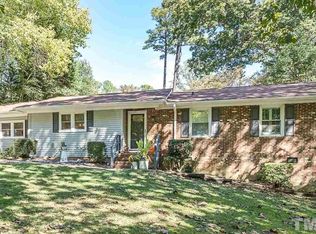 1409 Brunson Ct, Cary, NC 27511