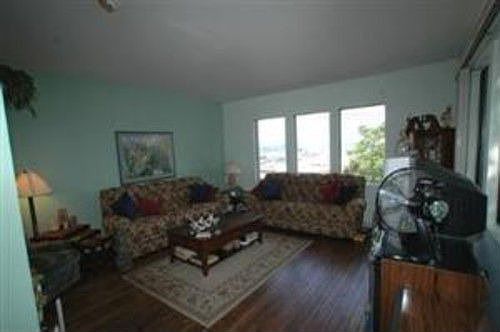 4th image of 2419 Maryland Ave