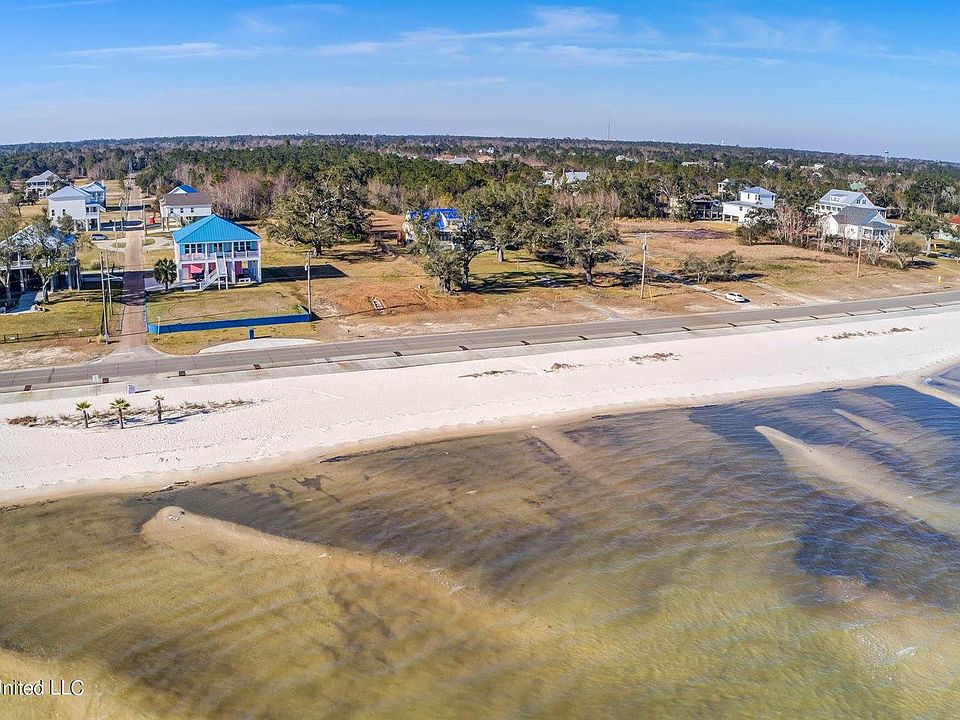 620 S Beach Blvd, Waveland, MS 39576 Zillow