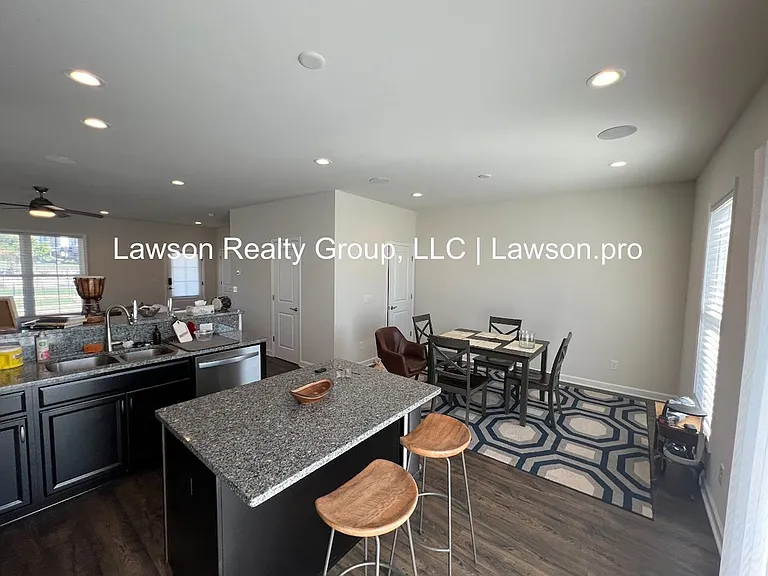 149 Shenandoah Ave — Photo 9
