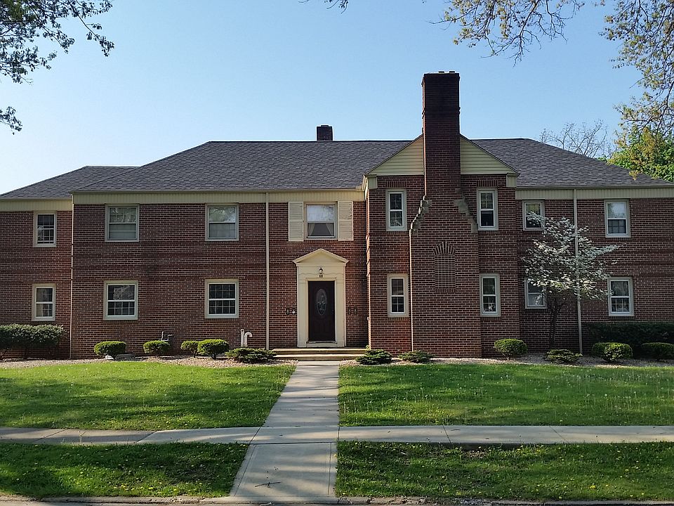 1st image of 60 Grand Blvd APT 1