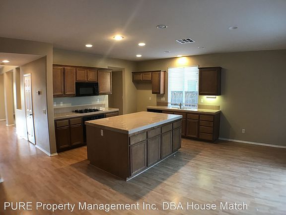 4th image of 29778 Cheshire Ct