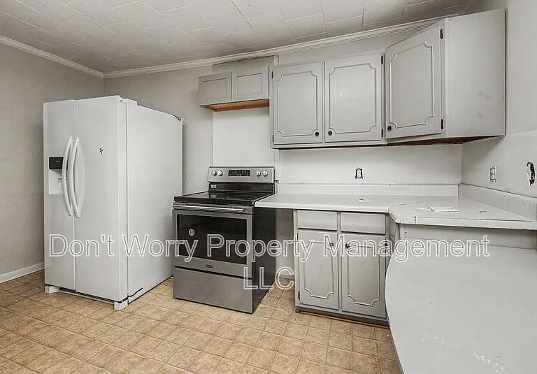 4106 Lexwin Ave — Photo 3