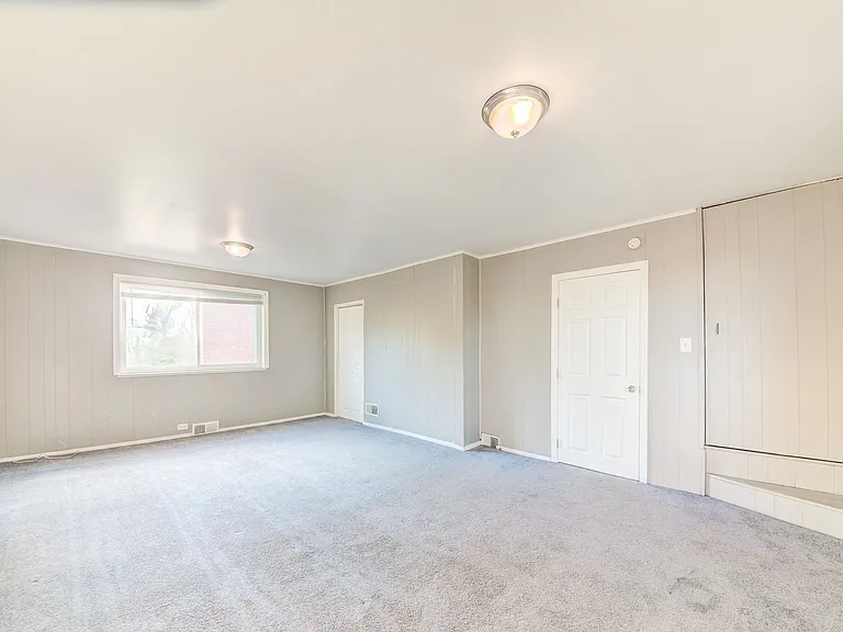 311 Boggs Ave — Photo 9