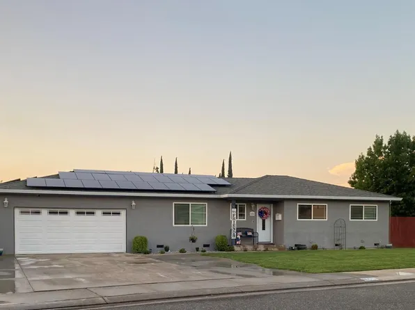 806 Rosina St, Escalon, CA 95320