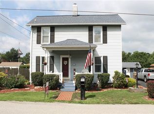 921 Maple St, Ruffs Dale, PA 15679