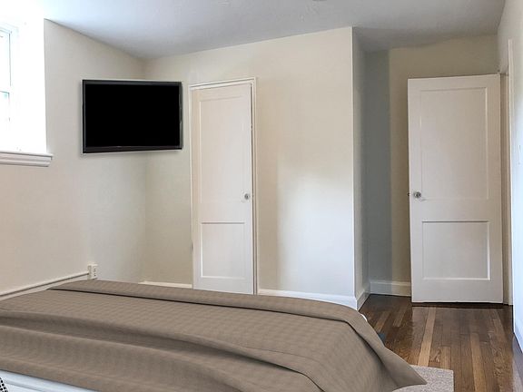 5th image of 865 Boylston St APT 1