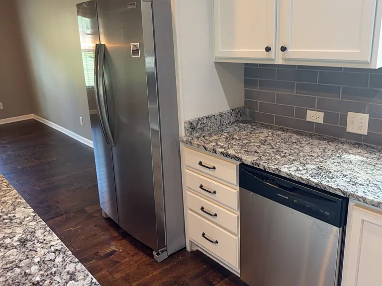 8836 Andress Ct — Photo 6