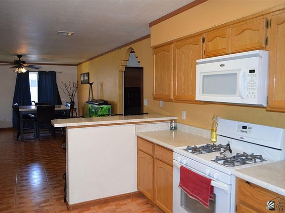 5th image of 329 N Garcia Ln