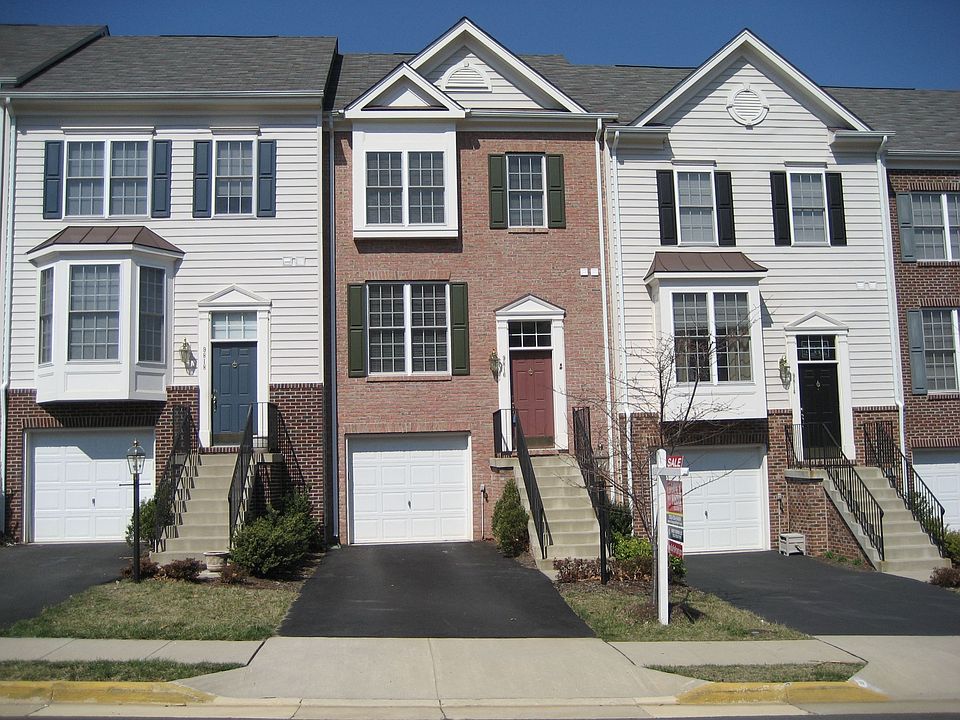 9816 Cheshire Ridge Circle