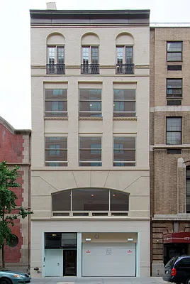 Sold by Douglas Elliman | media 12