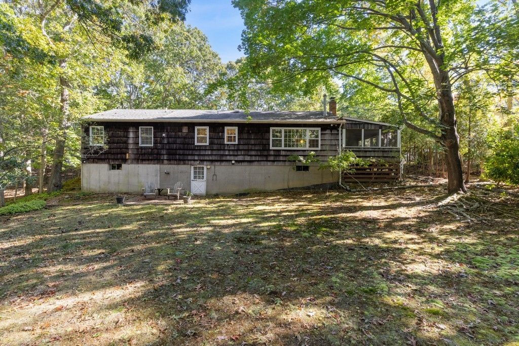  Rear View of Cottage with Walk Out Lower Level