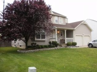 60 Glen Burnie Dr, Sicklerville, NJ 08081