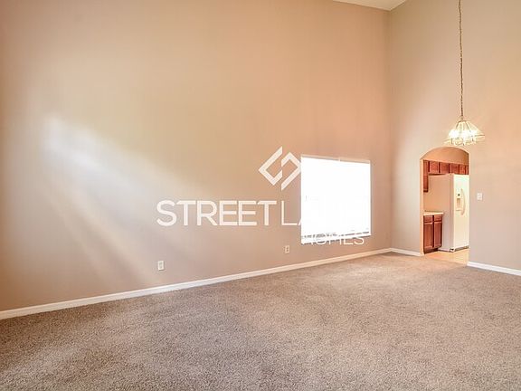 4th image of 582 Lisa Karen Cir
