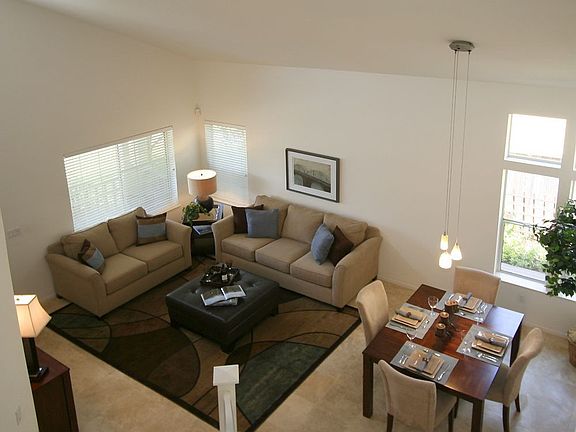 4th image of 1528 Oyama Dr