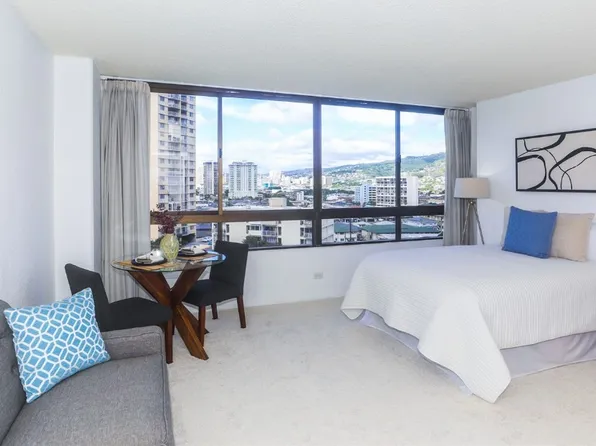 2499 Kapiolani Blvd APT 902, Honolulu, HI 96826