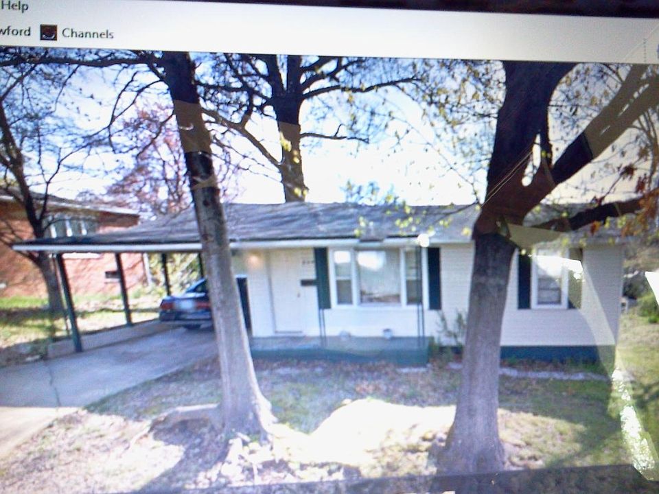 2nd image of 224 S Alvin St