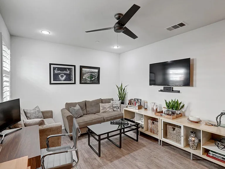 6356 Pegasus Ct — Photo 3