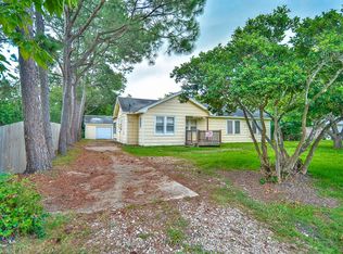 1901 Howell Ave, La Marque, TX 77568