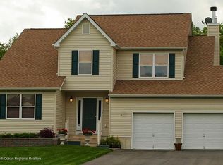 9 2nd St, Manchester Township, NJ 08759