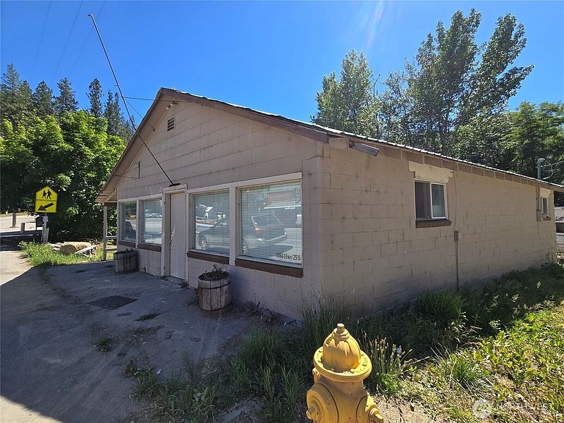 3rd image of 4984 Hwy 25 S