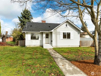 319 4th Avenue SE, Puyallup, WA, 98372