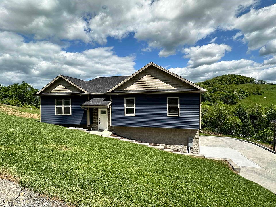 1st image of 108 High Pointe Dr