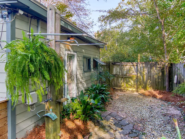 1157 Oxbow Dr — Photo 10