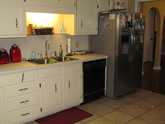 3rd image of 107 Magdalena Dr