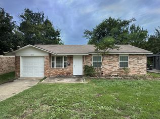 1304 Curtis Dr, Garland, TX 75040