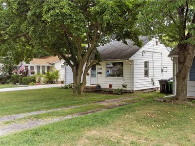 191 Lear Rd, Avon Lake, OH, 44012