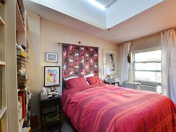 5th image of 3 Great Jones St APT 5