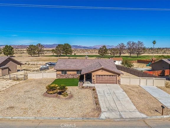 2nd image of 4709 Saddlehorn Rd