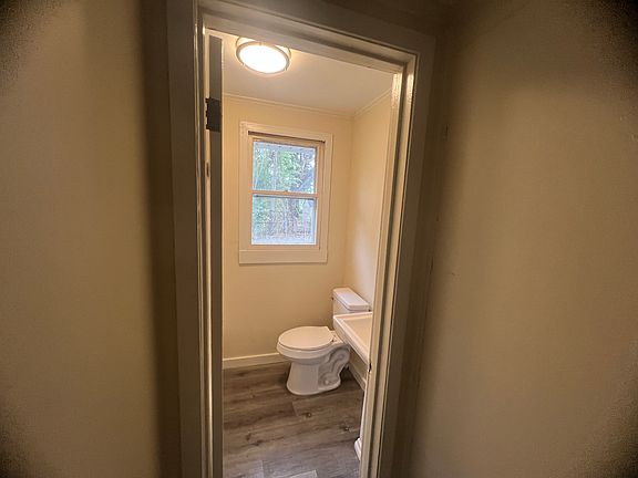 5th image of 6321 Ball Ave