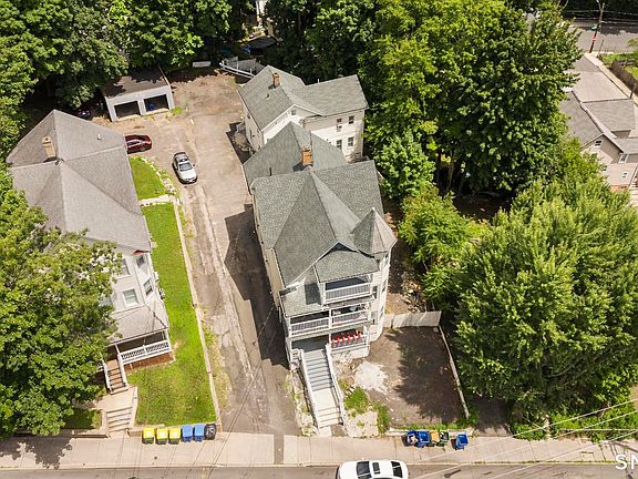 3rd image of 96 Hill Street