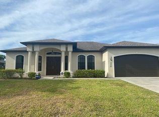 524 SW 31st Ter, Cape Coral, FL 33914
