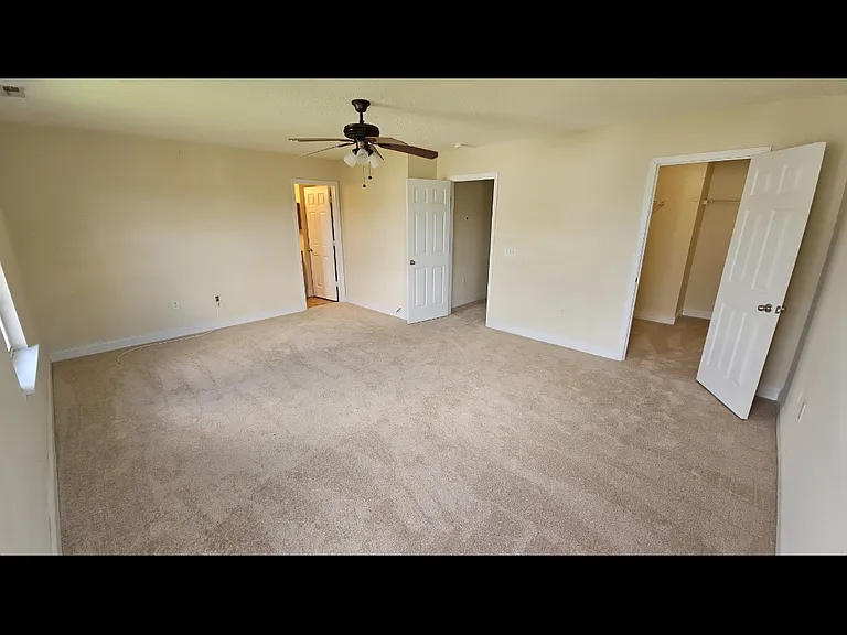 13631 Riding Hill Ave — Photo 14