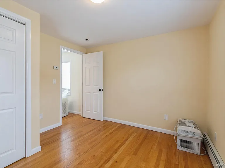 11 Deauville Pkwy — Photo 13