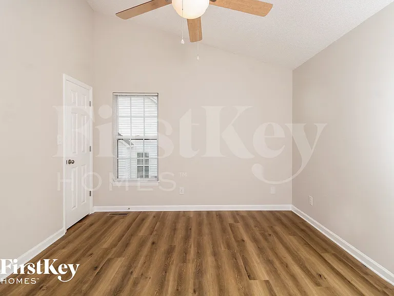 3628 Sharon Ave — Photo 7