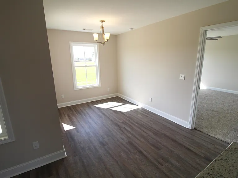 406 Noble Ct — Photo 16