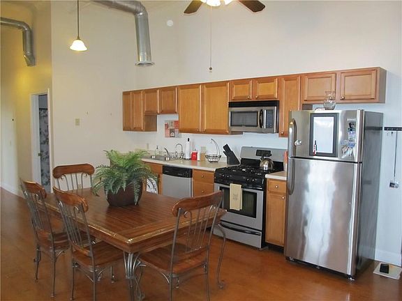 2nd image of 265 Sayles Ave Unit 19