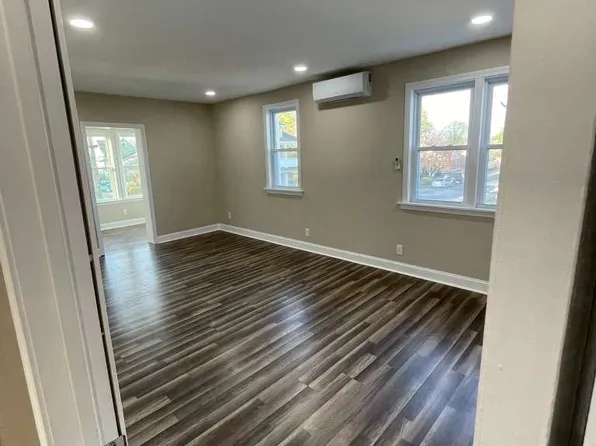 95 Hawthorne Ave #2, Waterbury, CT 06708