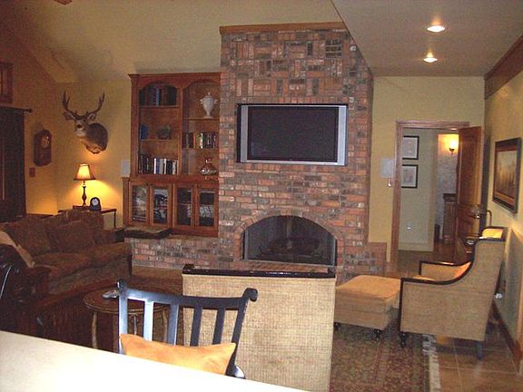 3rd image of 1403 W Avenue J