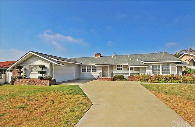 Spacious east-facing single story home in Upland