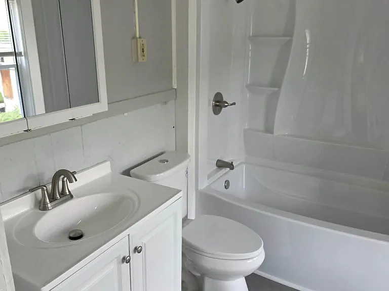 23 S Main St #10 — Photo 12