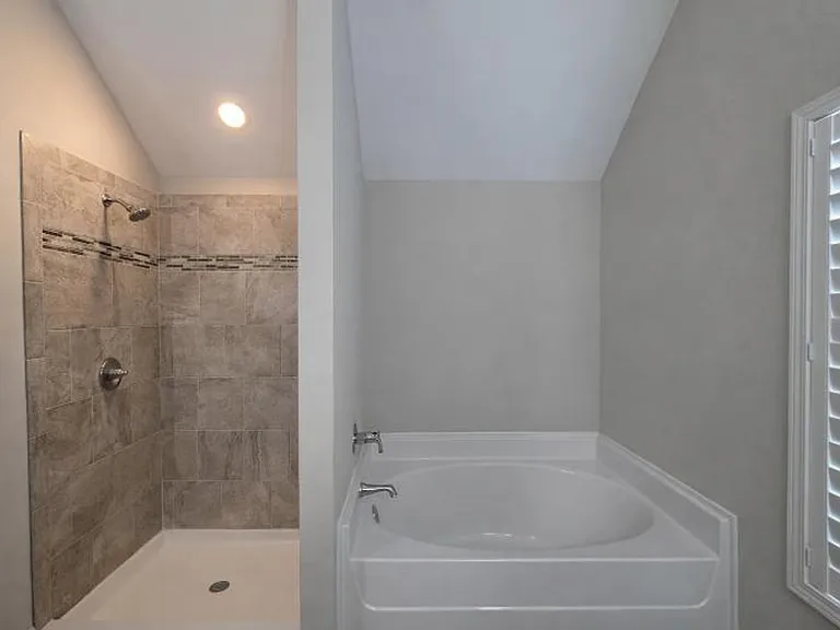 1233 Black Oak Cir — Photo 27
