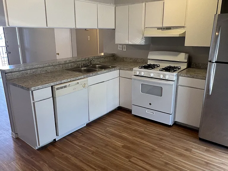 4412 Avenue A #105 — Photo 9