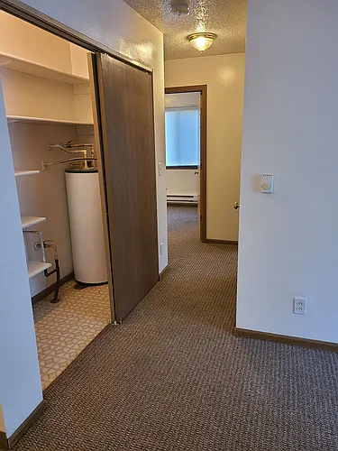 200 W State St #&-206 Photo 1